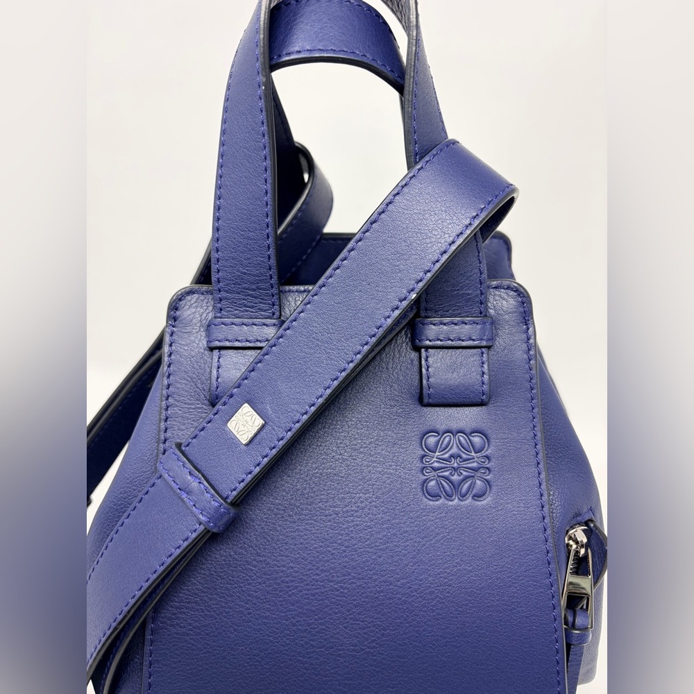 Loewe Compact Hammock Bag - Picture 8 of 15